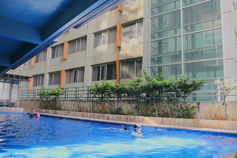 2 Bedroom Condo Unit With City And Mountain View Cebu Stadt Exterior foto