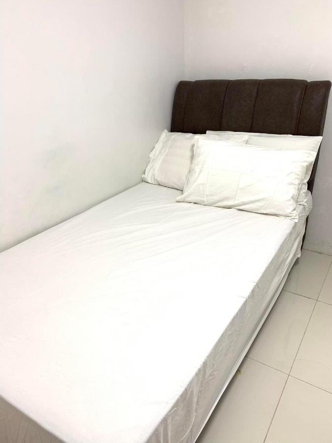 2 Bedroom Condo Unit With City And Mountain View Cebu Stadt Exterior foto