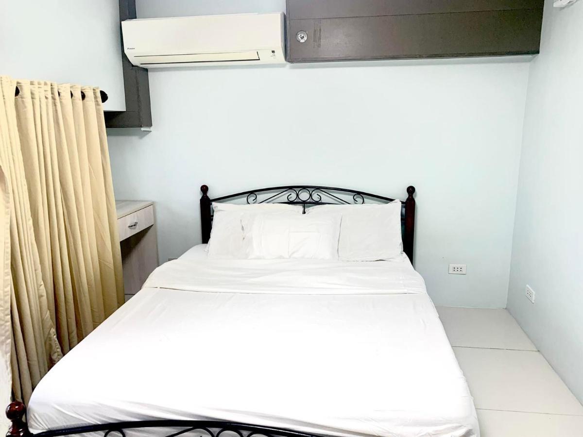 2 Bedroom Condo Unit With City And Mountain View Cebu Stadt Exterior foto