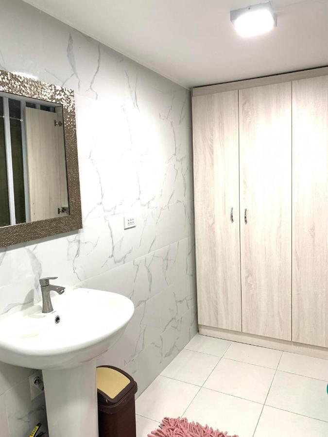 2 Bedroom Condo Unit With City And Mountain View Cebu Stadt Exterior foto