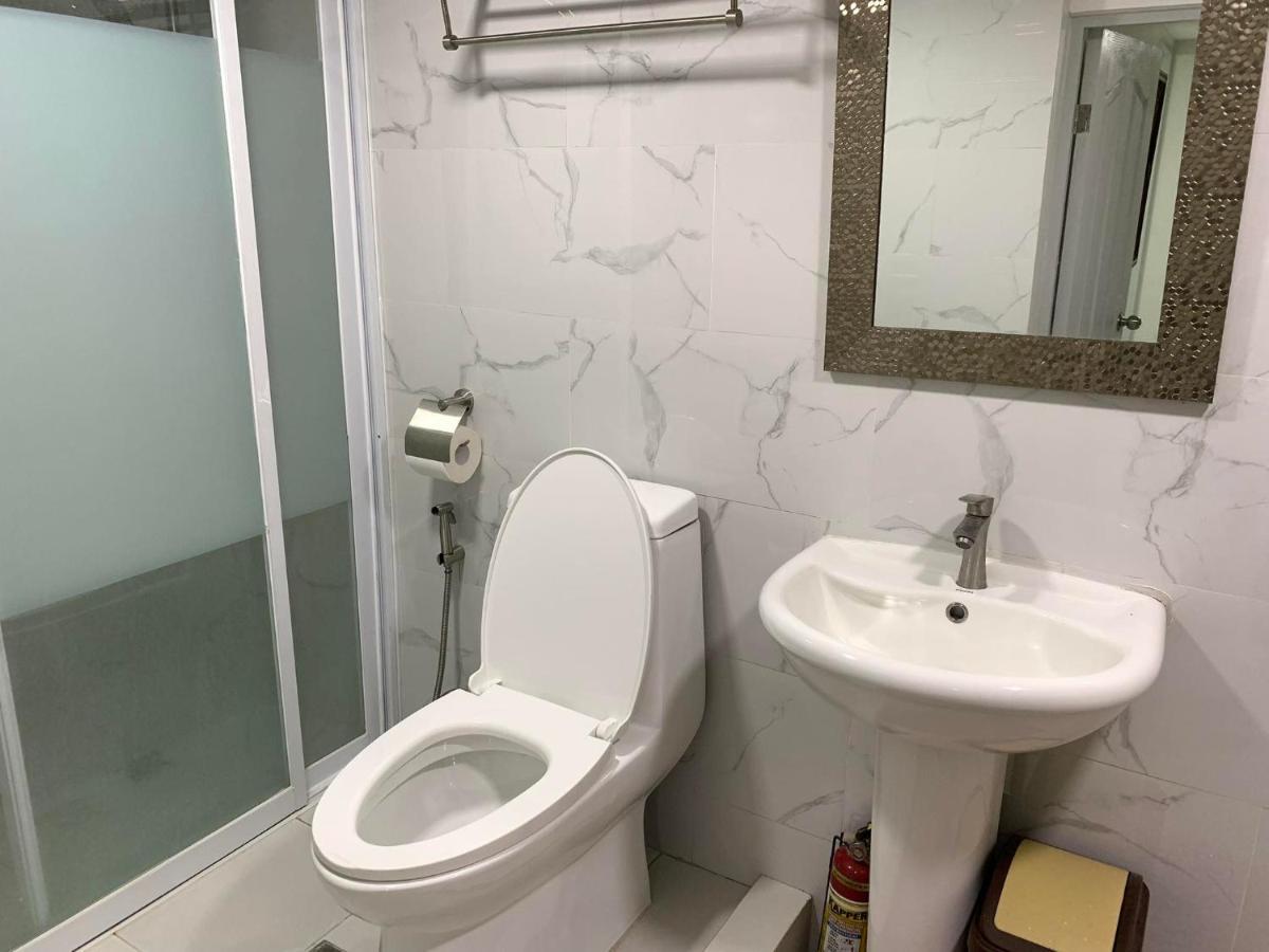 2 Bedroom Condo Unit With City And Mountain View Cebu Stadt Exterior foto